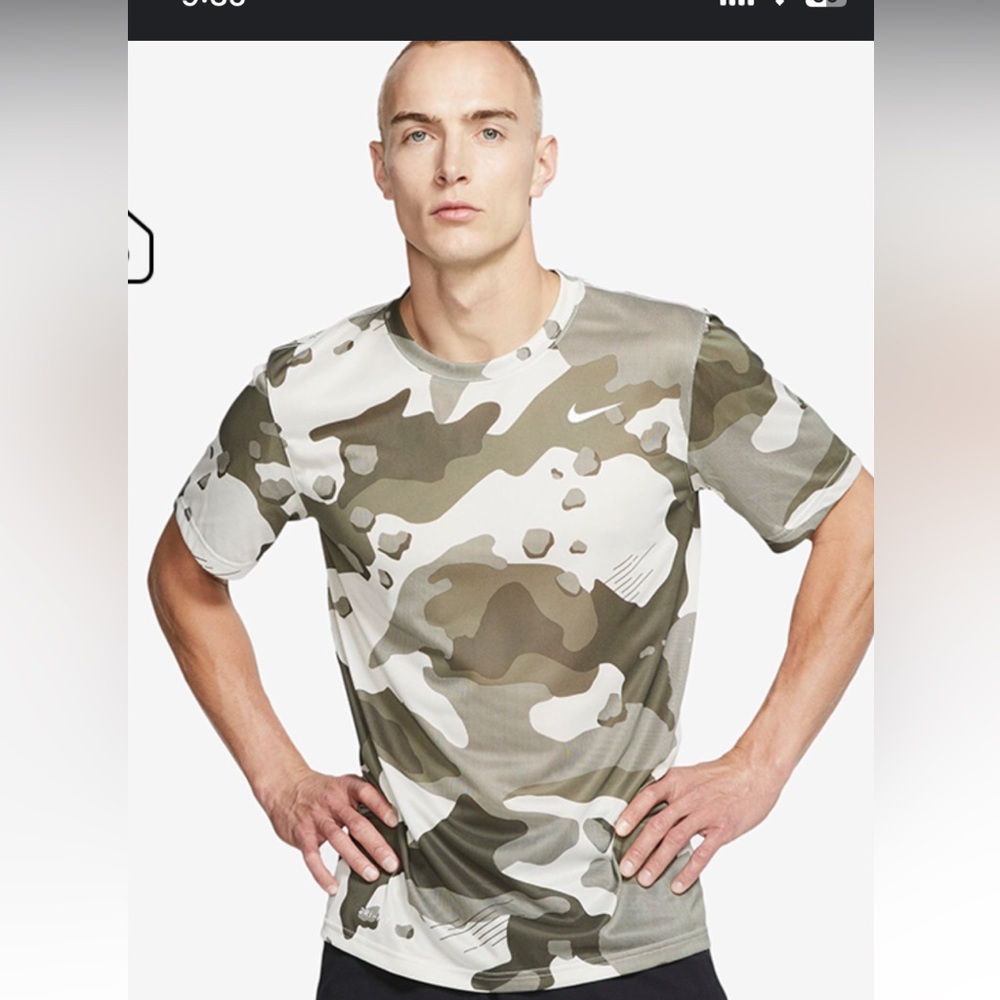 Nike Adult Dri-Fit The Nike Tee Cotton Camo Print Tshirt - Medium